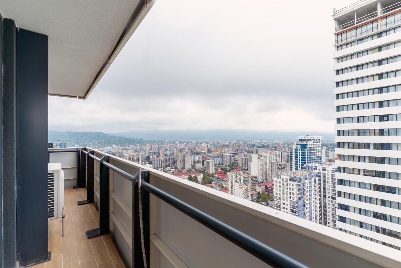 Grand City Real Estate Apartment บาทูมิ ภายนอก รูปภาพ